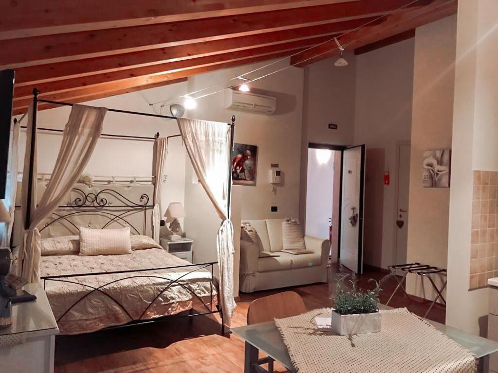 Residence Ca Di Capri Буссоленго Екстер'єр фото